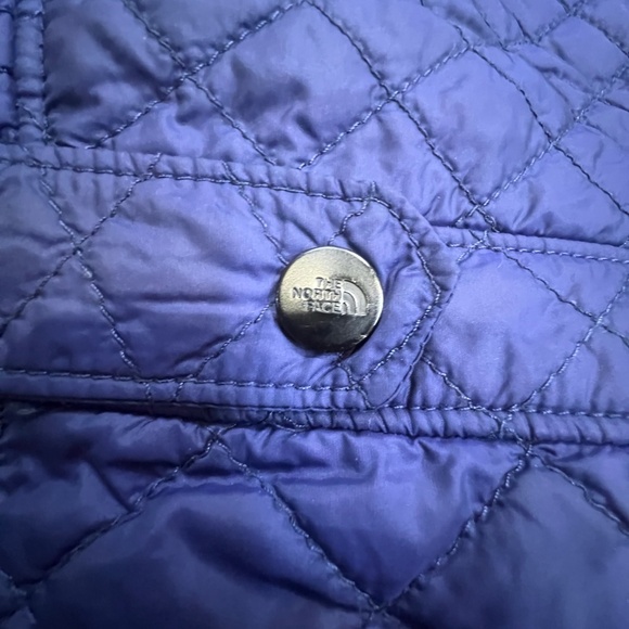 The North Face Insulated Quilted Luna Jacket, Womens Size Small, Lightweight S - Picture 16 of 16